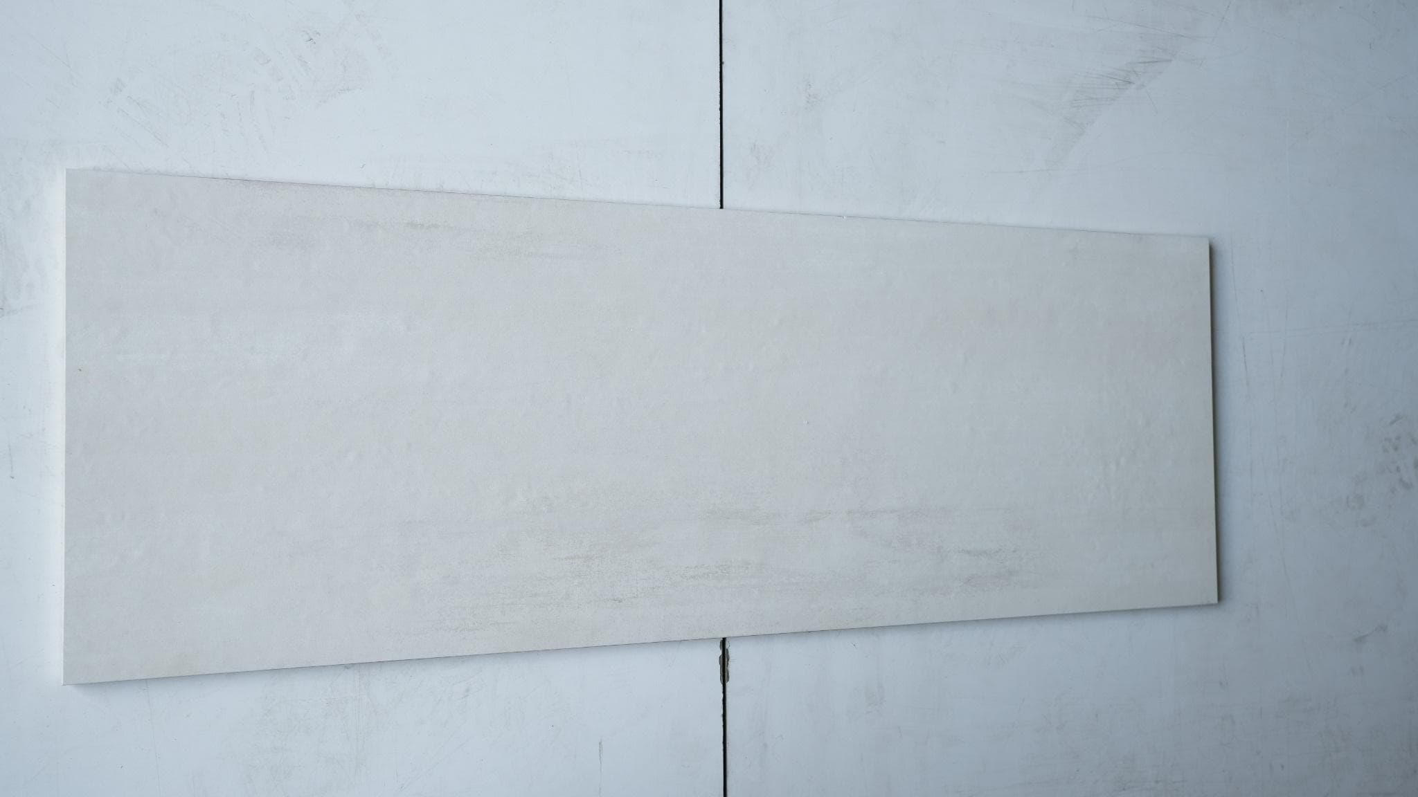 Gạch ốp tường Ape Grupo 31.5x90 DECORCHICICREAM