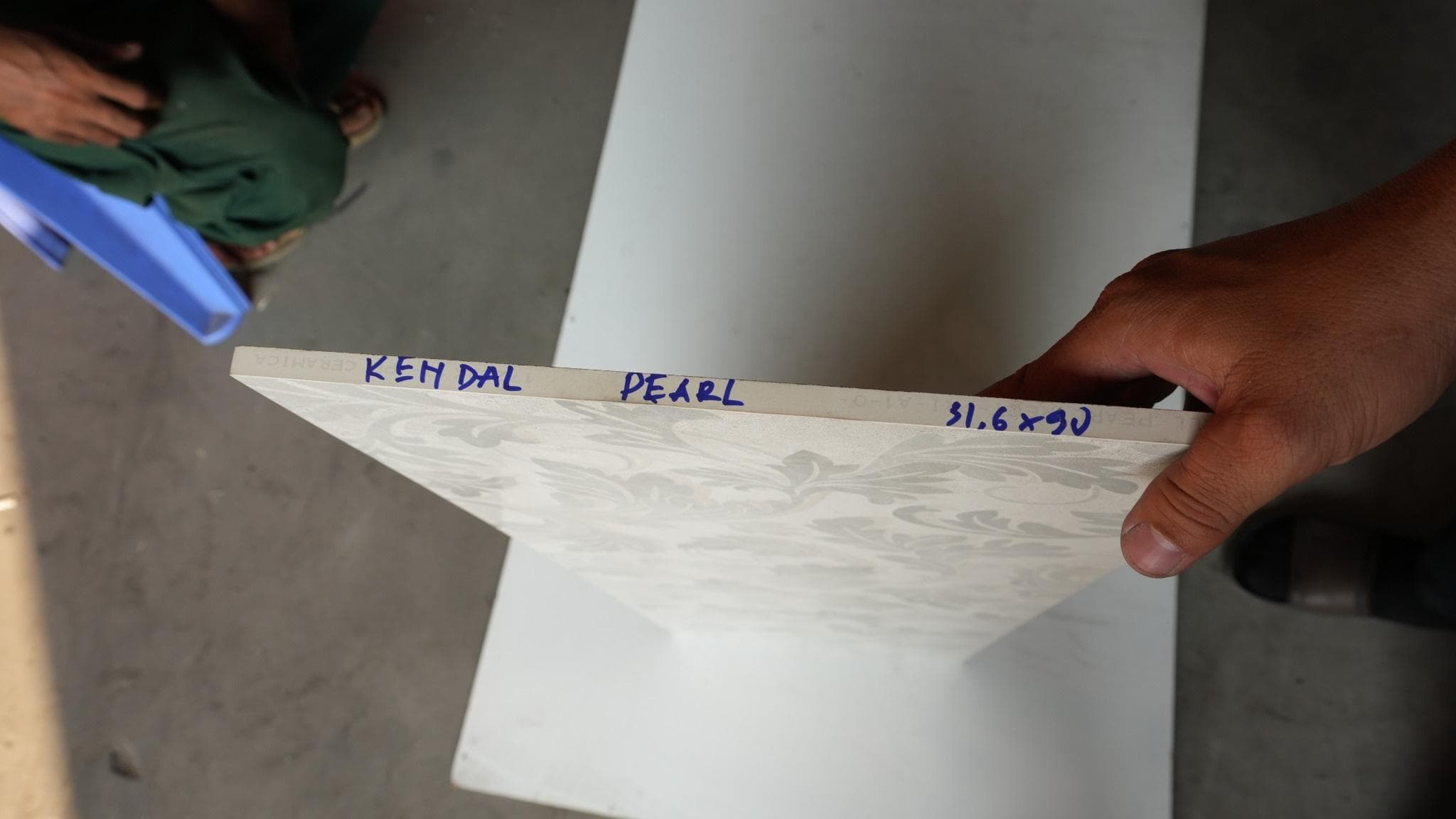 Gạch ốp lát Ape Grupo 31.5x90 KENDALLPEARLRECT