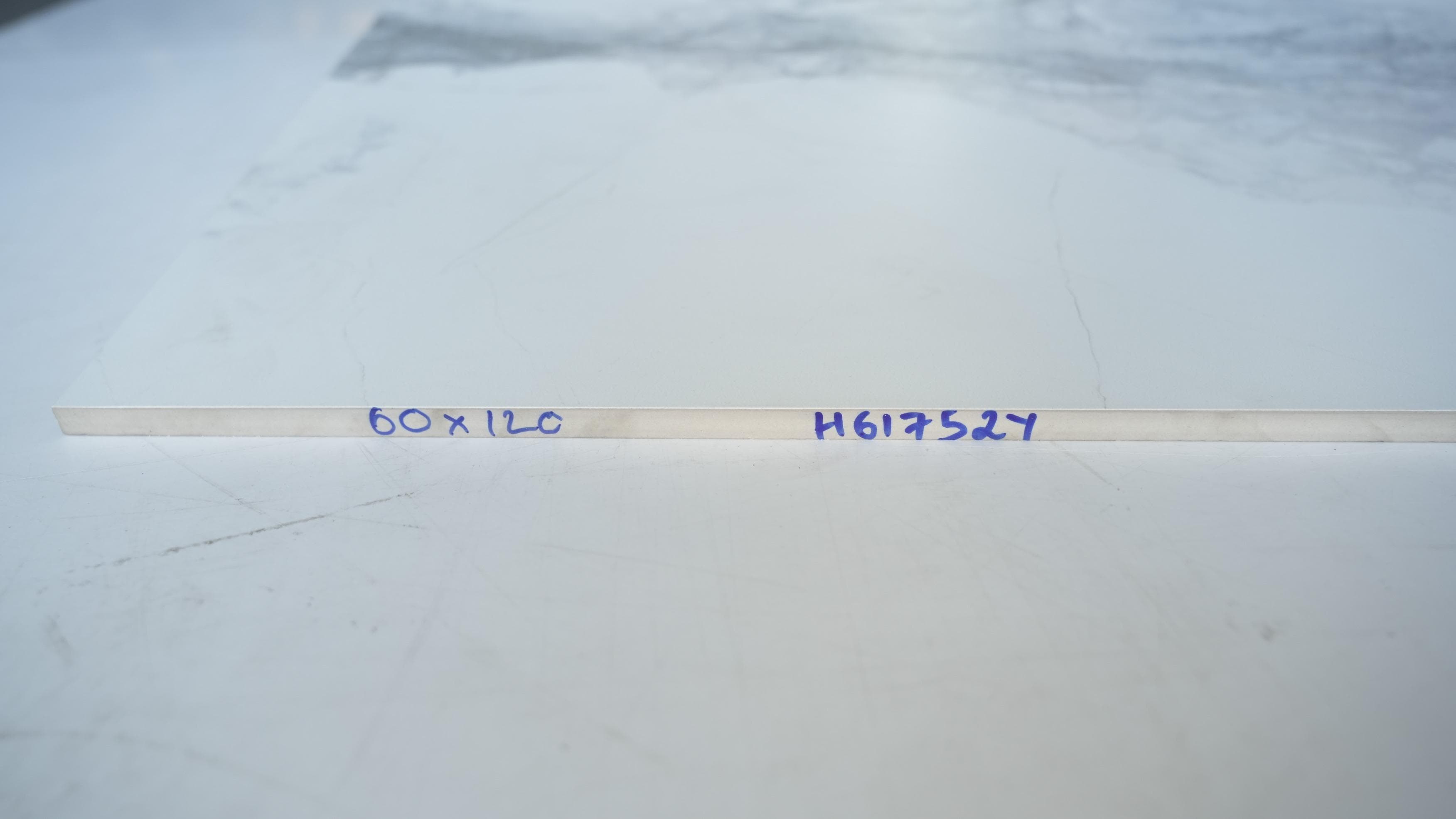 Gạch ốp lát Sinyih Ceramica 60x120 H61752YA