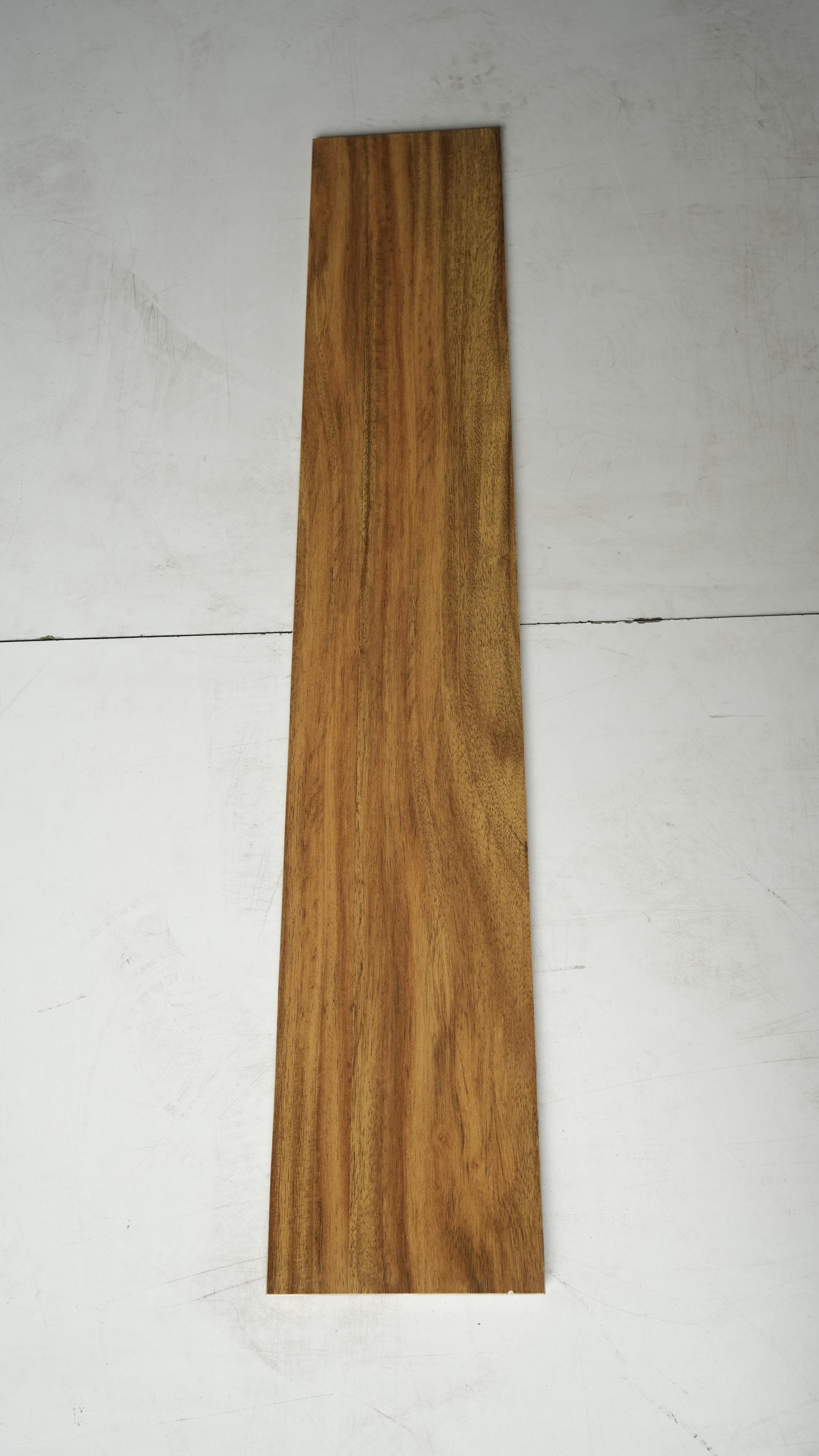 Gạch ốp lát Ape Grupo 20x114 LACROSSEROBLERECT