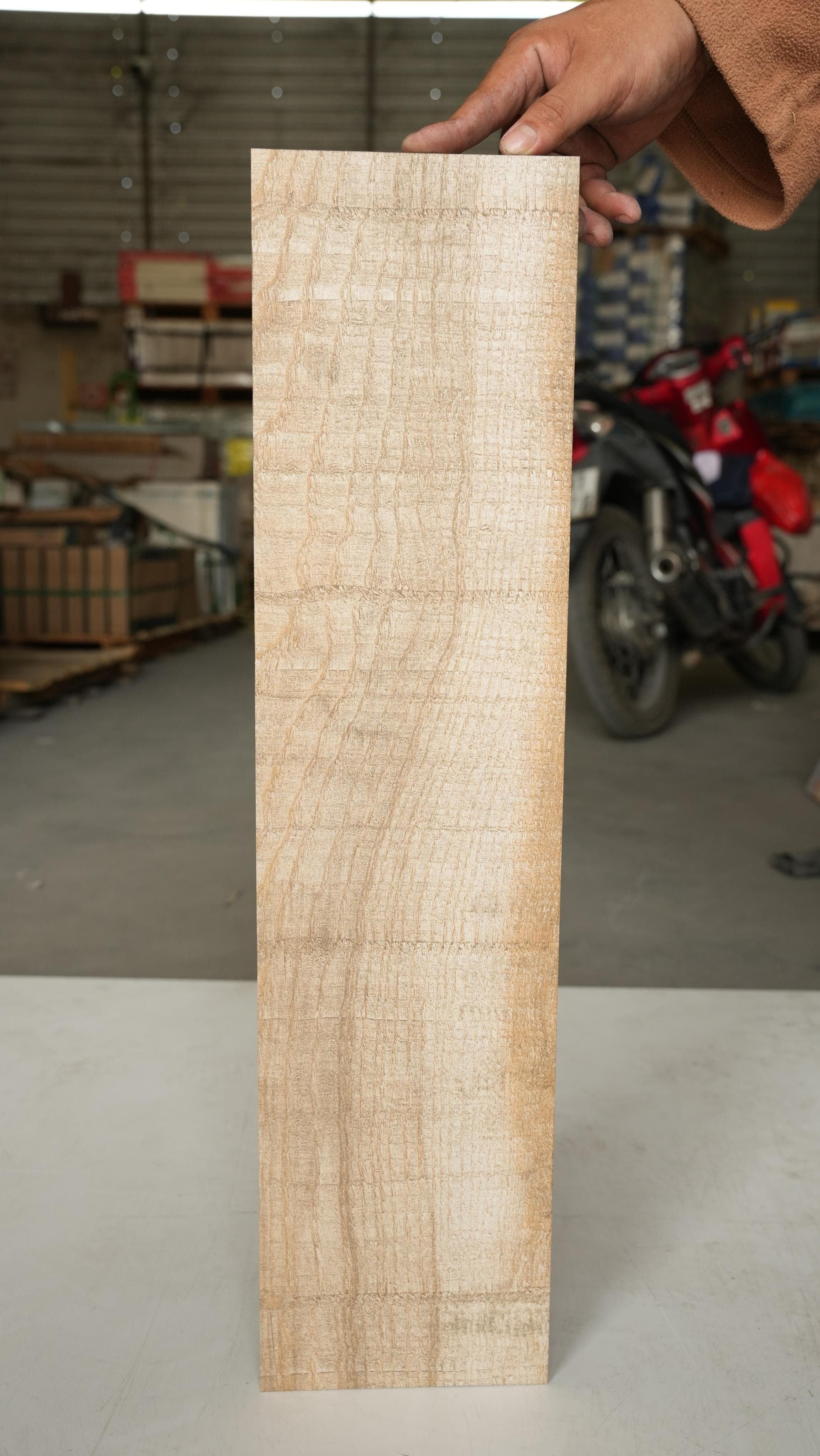 Gạch ốp lát Ape Grupo 16x66.5 NATURAETNA