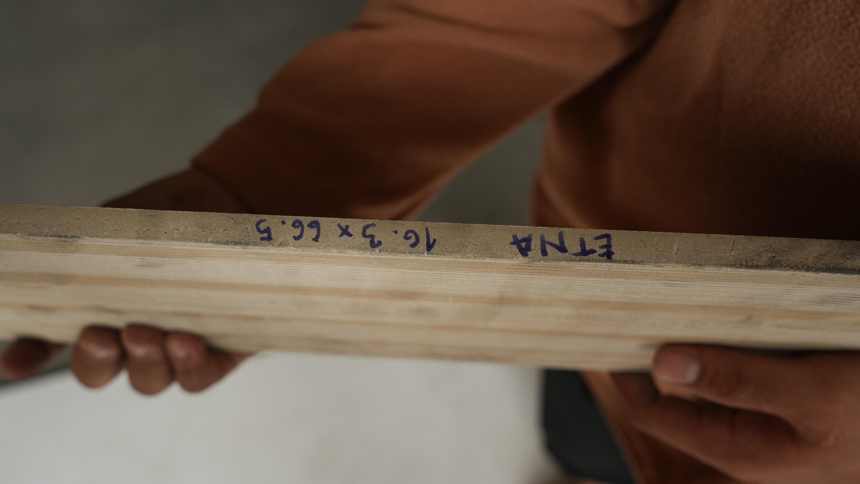 Gạch ốp lát Ape Grupo 16x66.5 NATURAETNA
