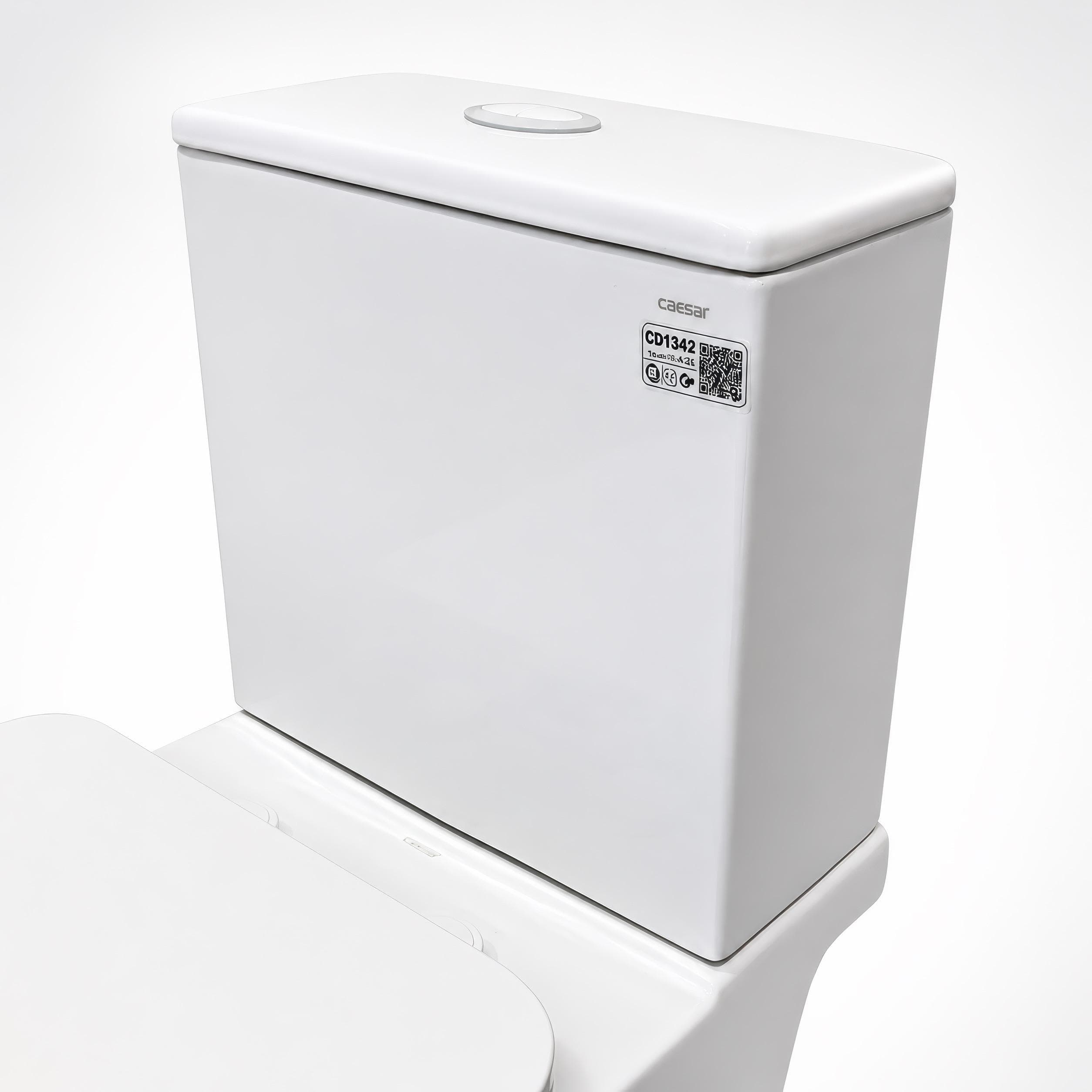 Bồn cầu 2 khối CAESAR CD1342 nắp đóng êm
