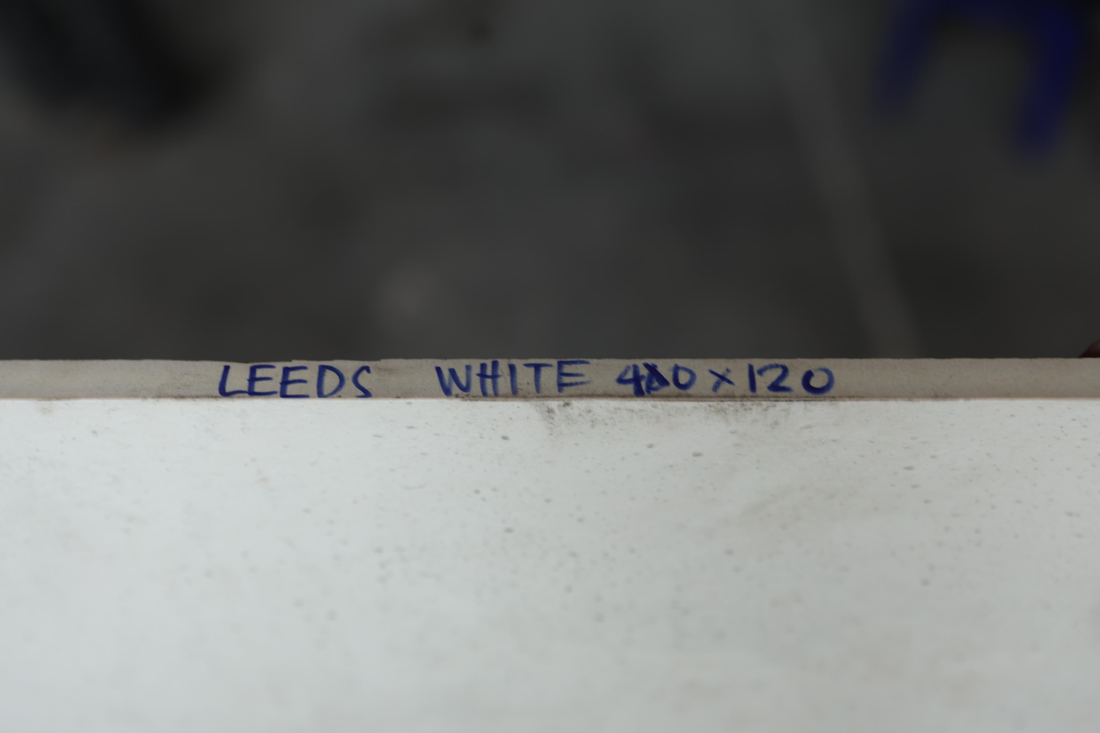 Gạch ốp lát Ape Grupo 40x120 LEEDSWHITERECT