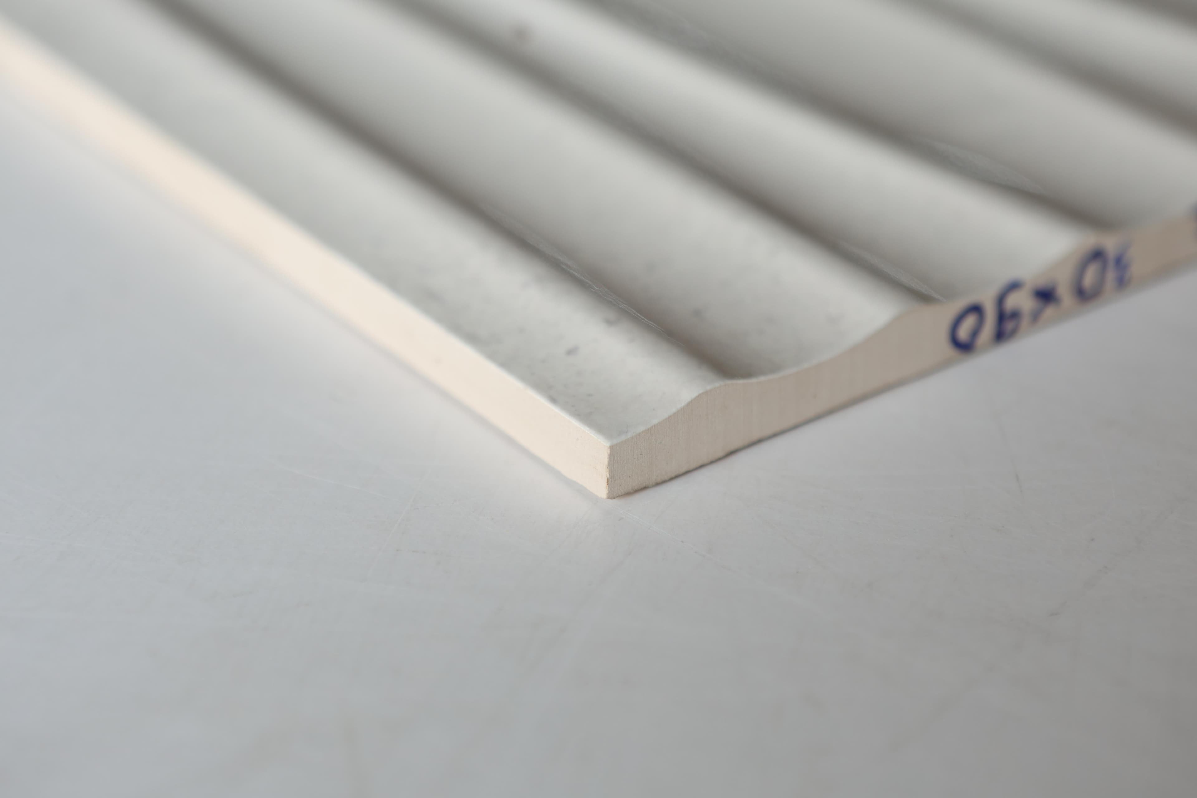Gạch ốp lát Ape Grupo 30x90 HANNIEWHITERECT