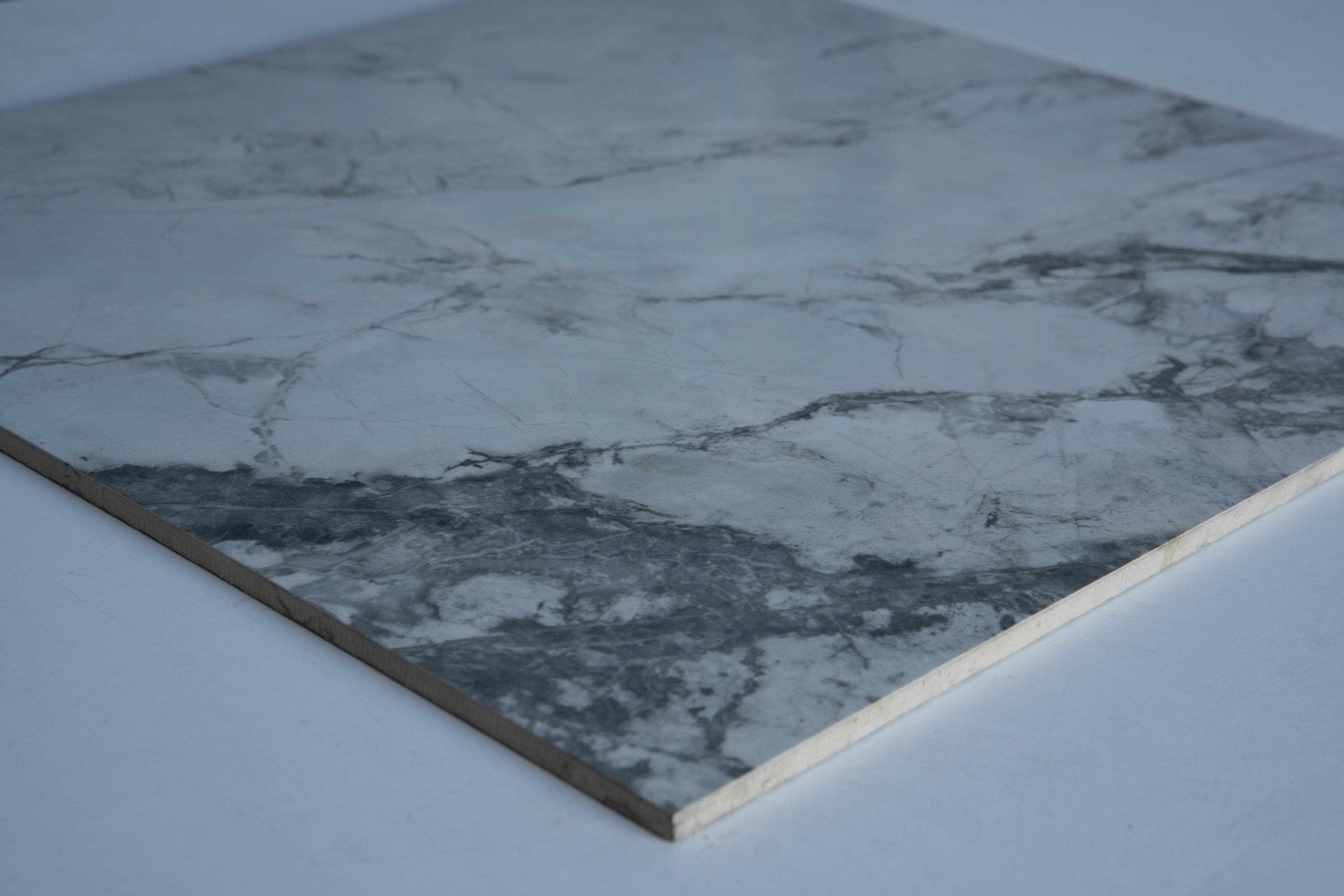 Gạch ốp lát Ape Grupo 60x60 INVISIBLEGOLDPOL.RECT 60x60