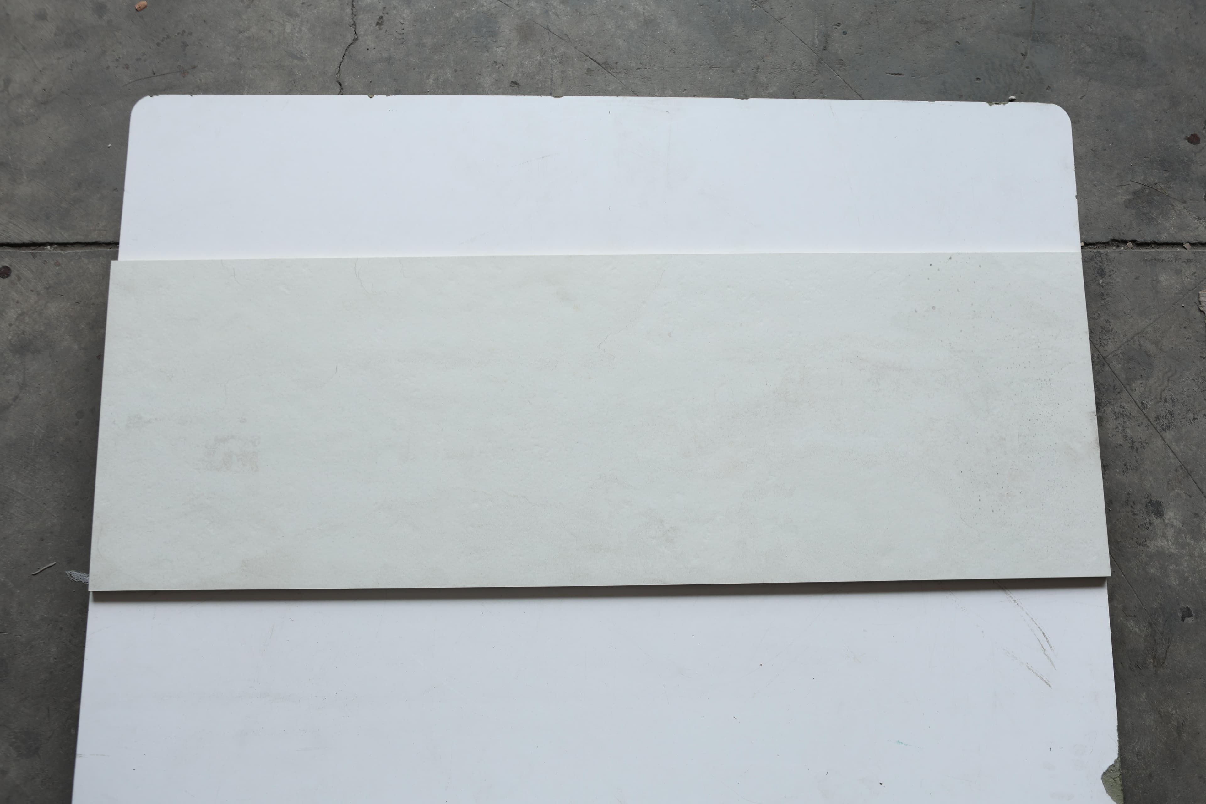 Gạch ốp lát Ape Grupo 40x120 LEEDSWHITERECT