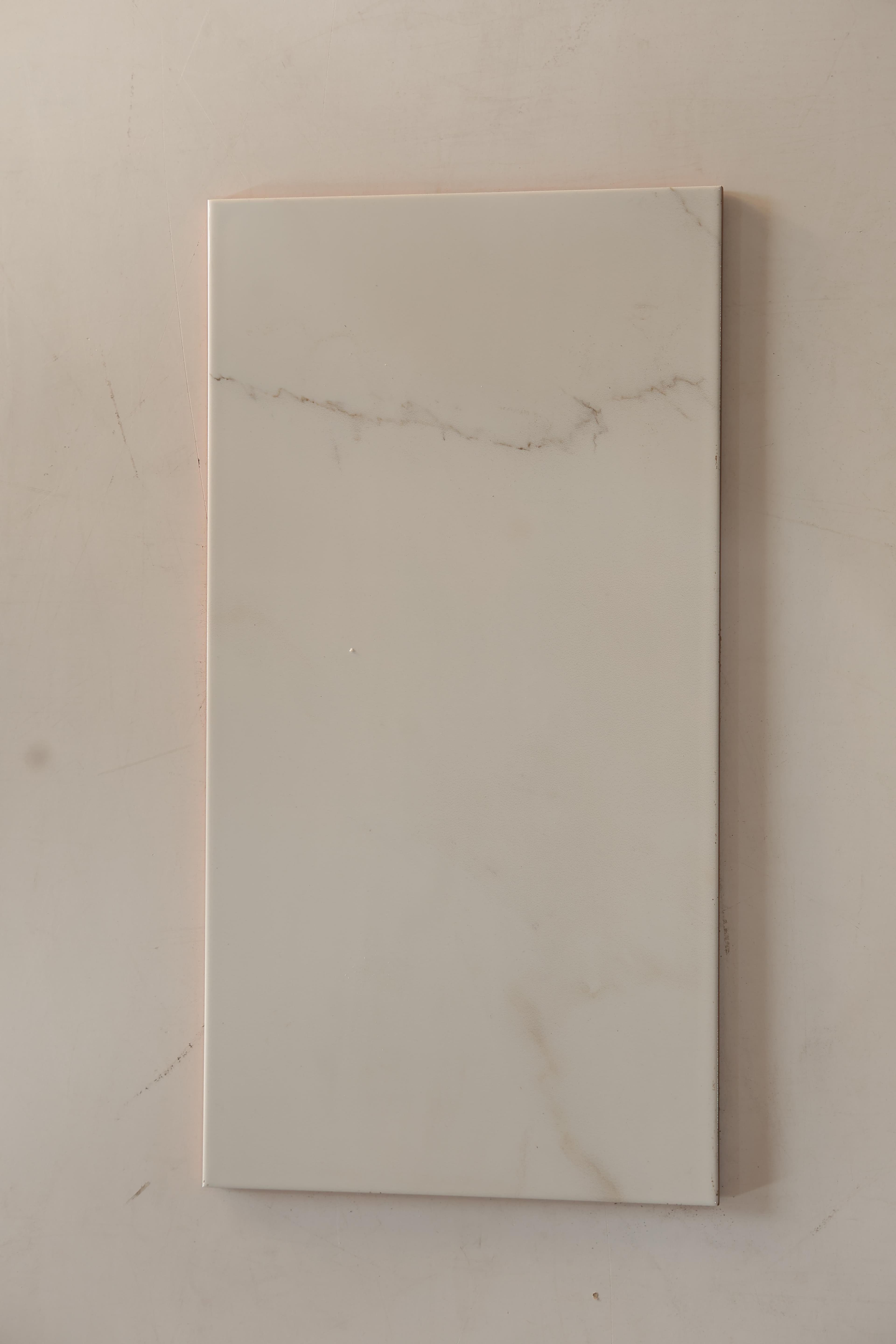 Gạch ốp tường Grand Home 31x60 SALONICONRINTOBLANCO