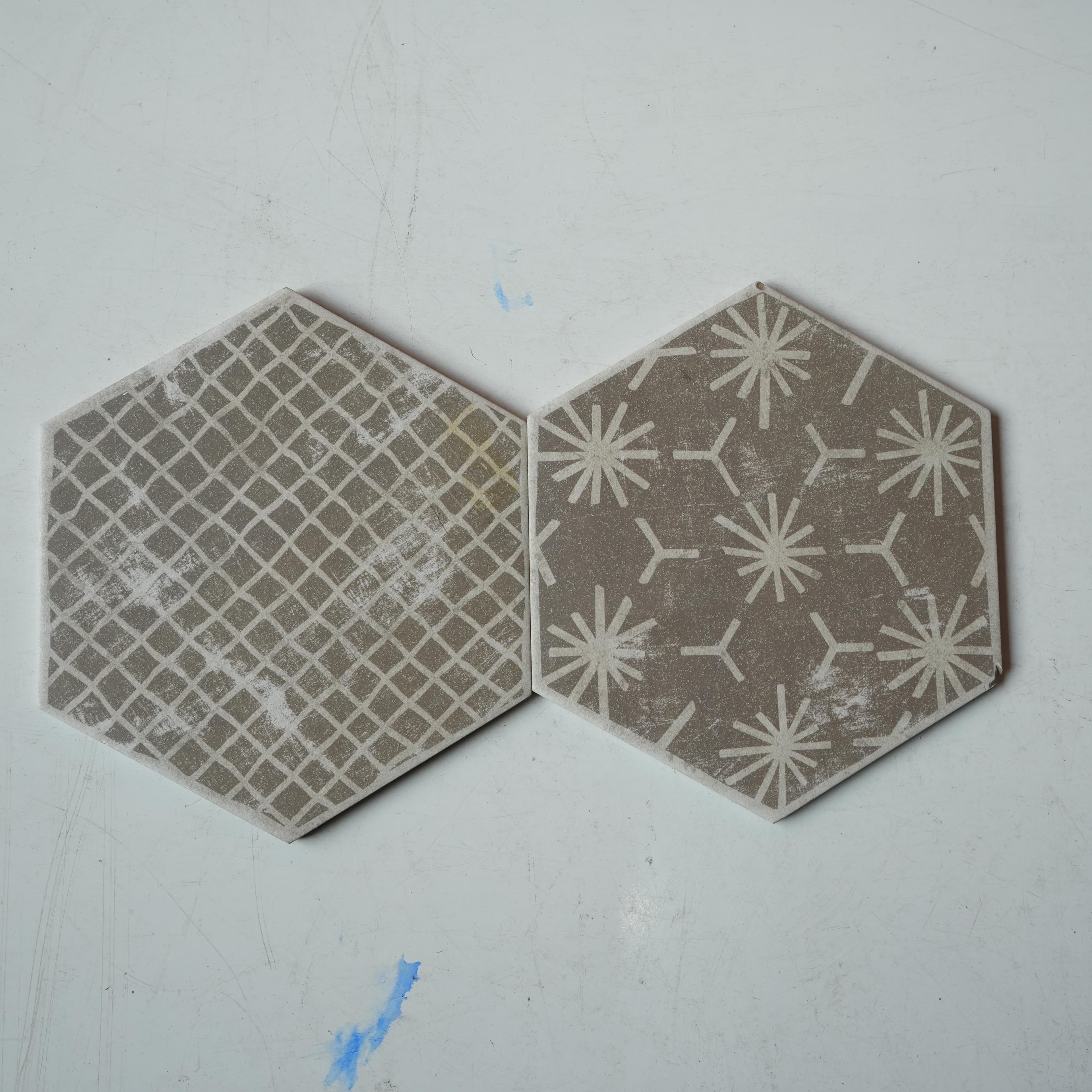 Gạch ốp lát Ape Grupo 23x26 IOWAIVORYMIX