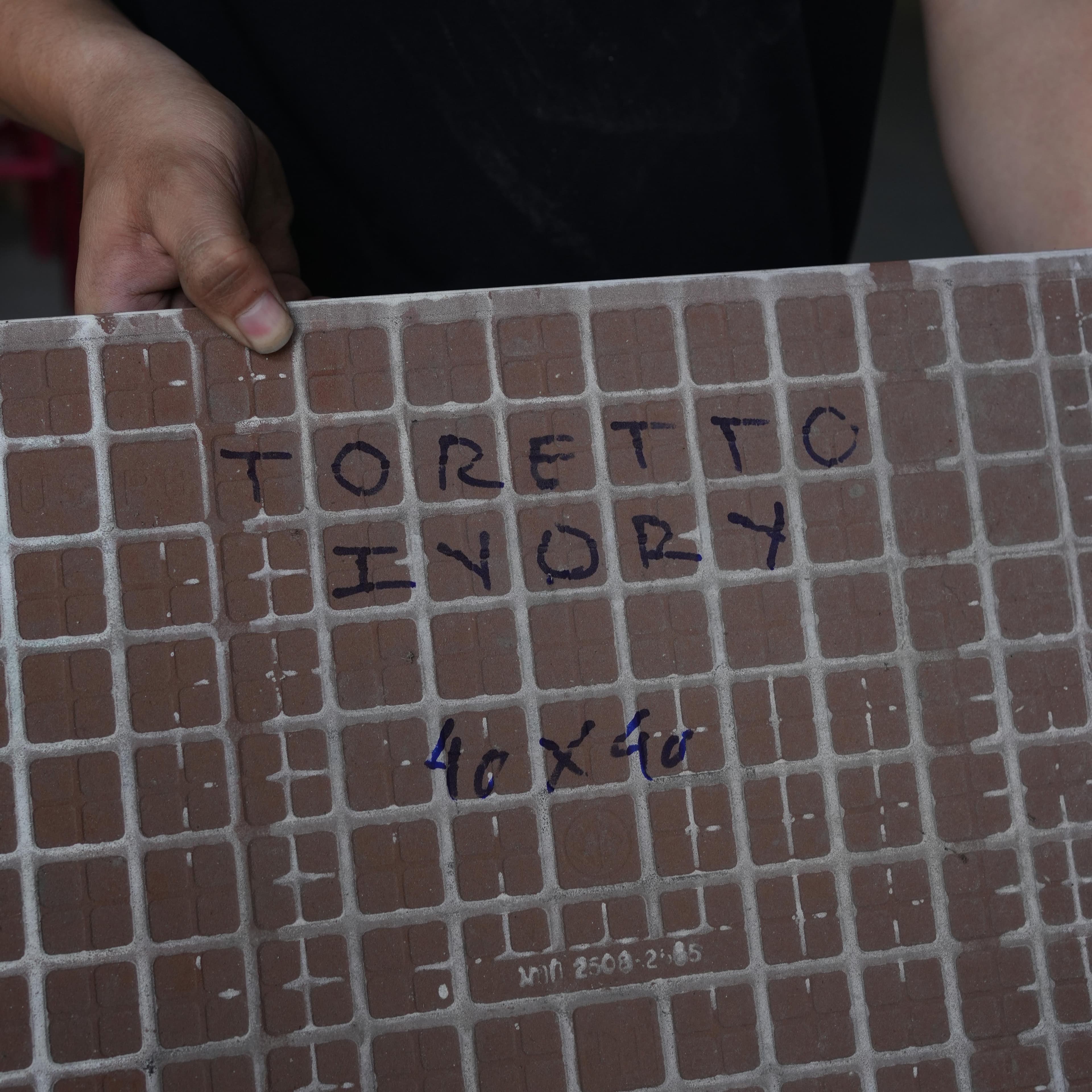 Gạch ốp lát Union Mosaic 40x40 D-005TORETTOIVORY