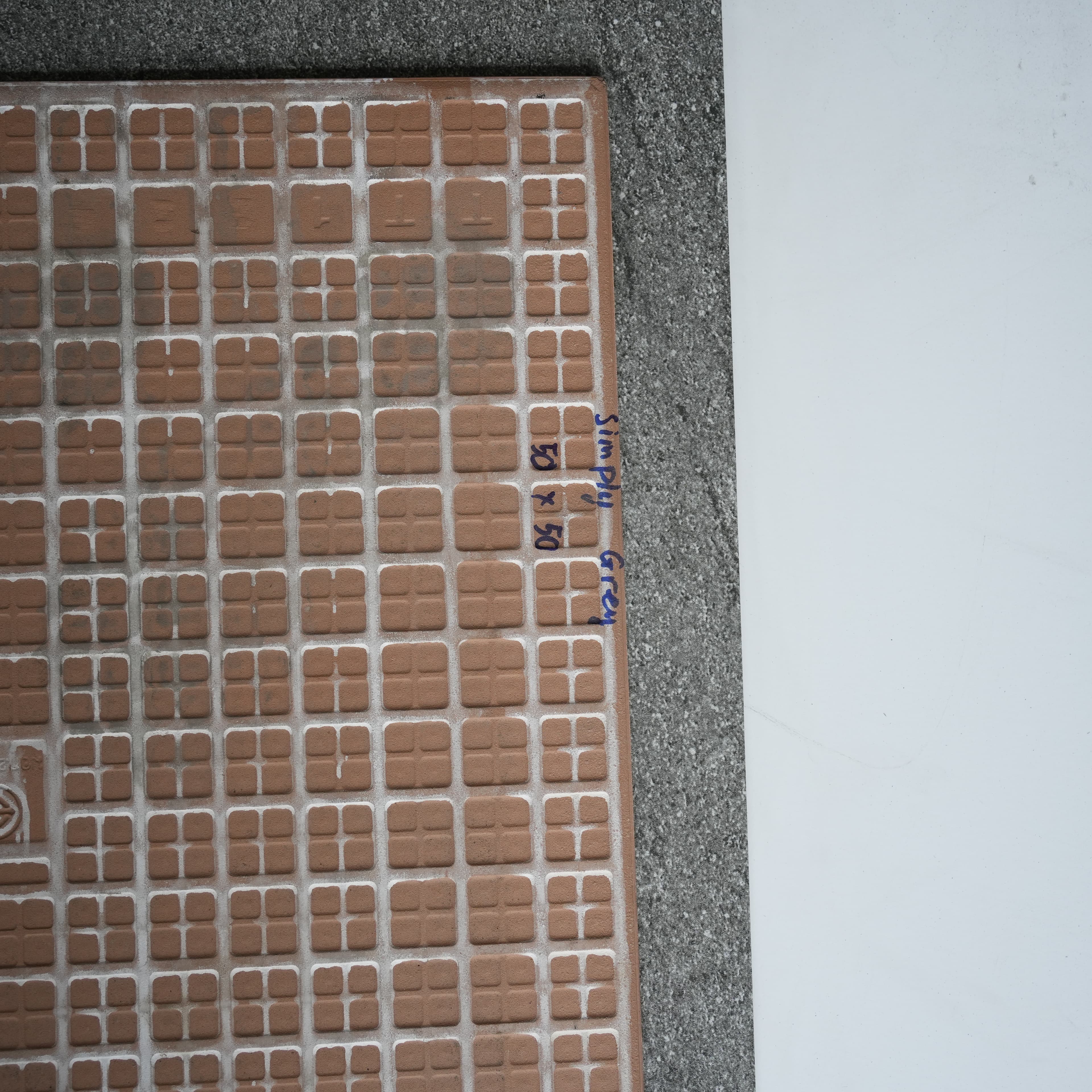 Gạch lát nền Union Mosaic 50x50 SIMPLYGREY