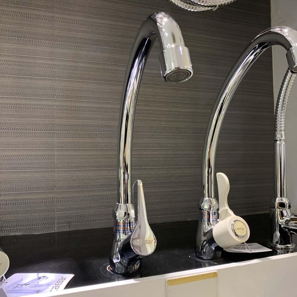 Vòi rửa chén lạnh Lạnh Caesar K028C