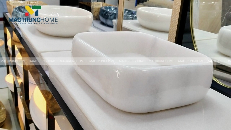 Nhựa Acrylic được ứng dụng rộng rãi trong nhiều hạng mục thiết bị vệ sinh