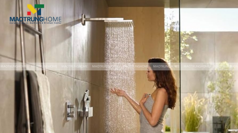 Vòi sen âm tường sở hữu thiết kế tinh gọn