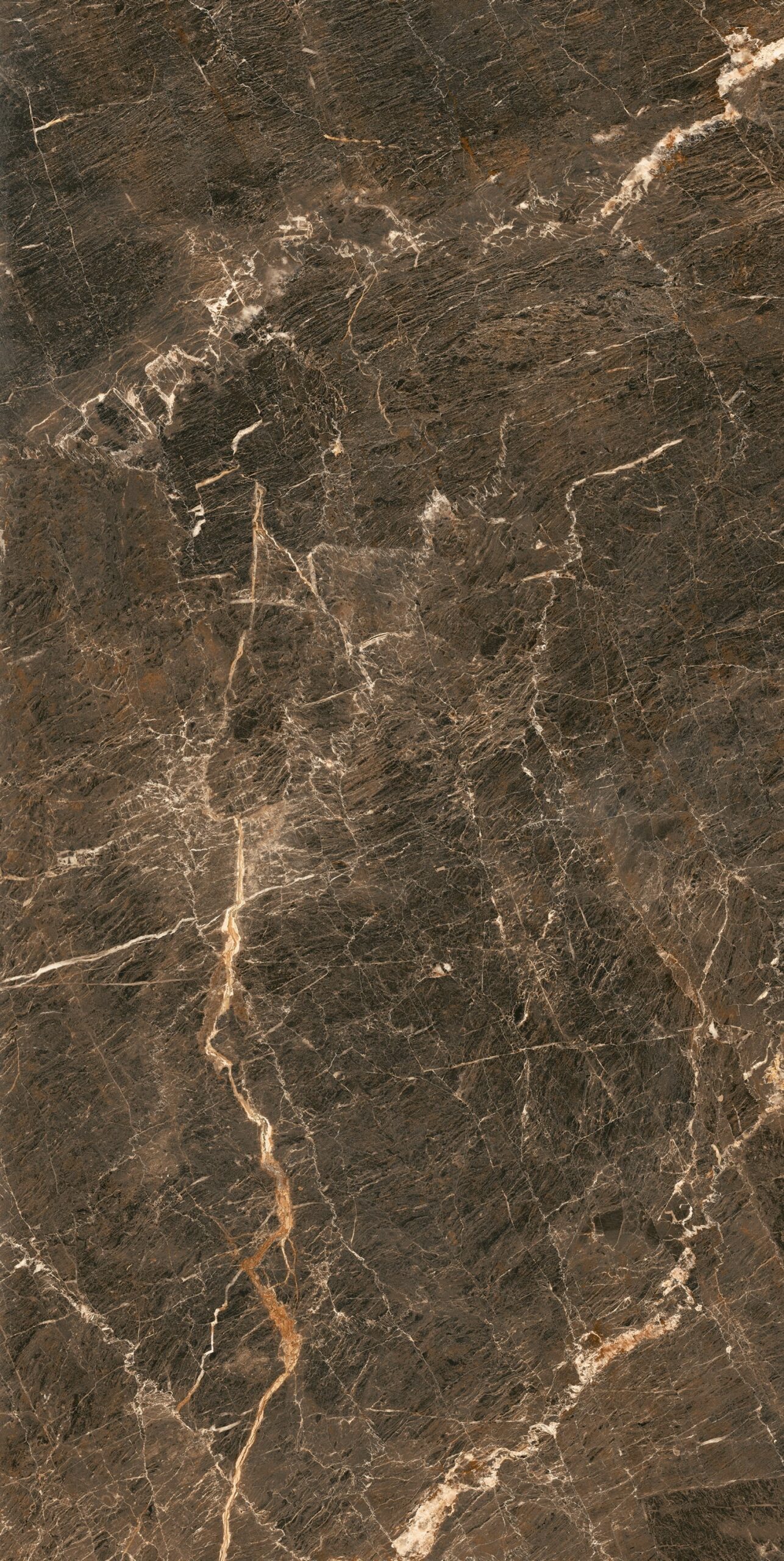 Dark Emperador SP15 với sắc nâu trầm ấm cùng những đường vân pha lê lấp lánh.