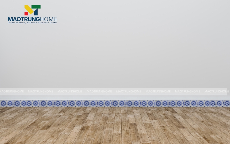 Gạch ốp chân tường họa tiết