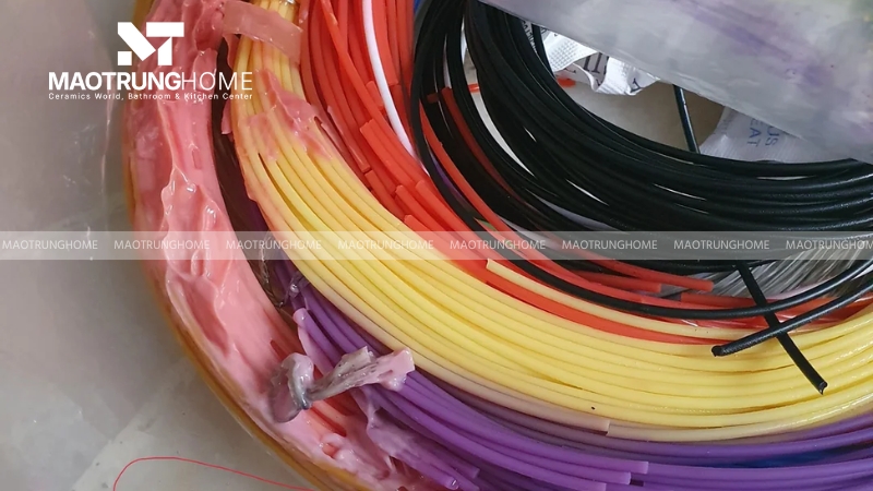 Nhược điểm của nhựa PP.