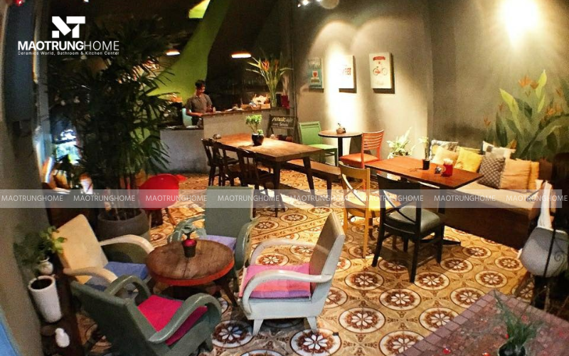 Quán coffee gạch bông sàn cổ điển