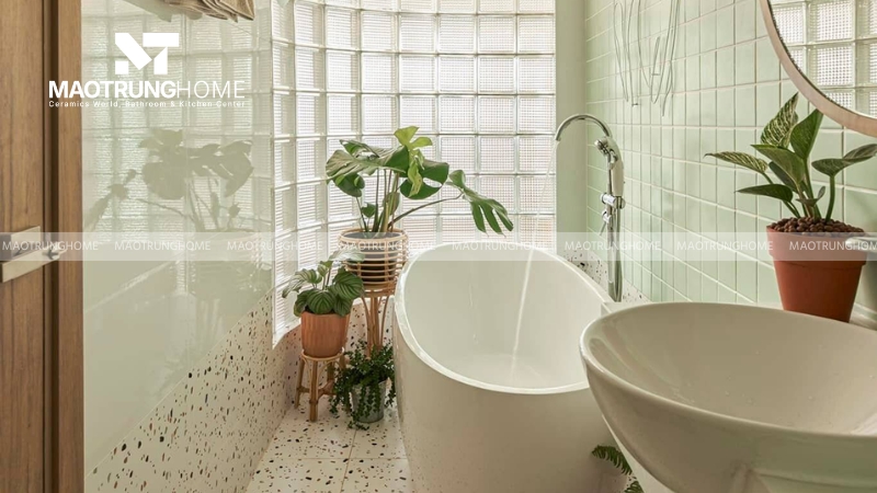 Mỗi tia sáng xuyên qua gạch kính tạo nên hiệu ứng lung linh