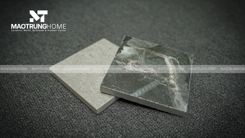 Gạch Porcelain được sản xuất từ hơn 70% bột đá, đất sét tinh lọc và nung ở nhiệt độ cao