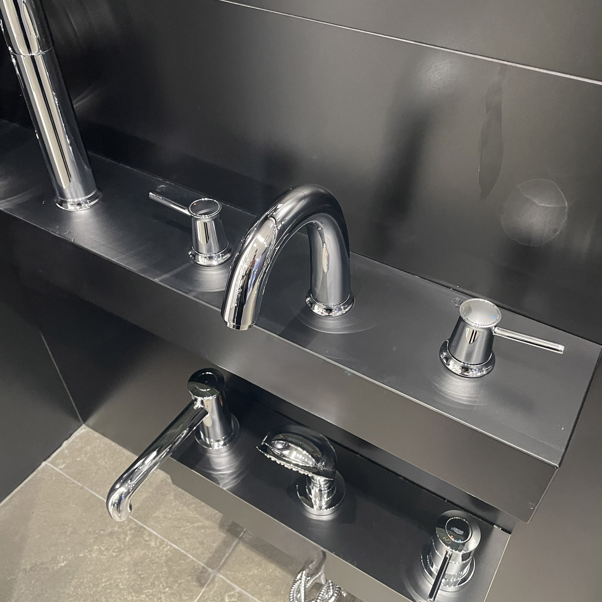 Vòi chậu nóng lạnh BauClassic 3 lỗ Grohe 20470000 - Ảnh 6