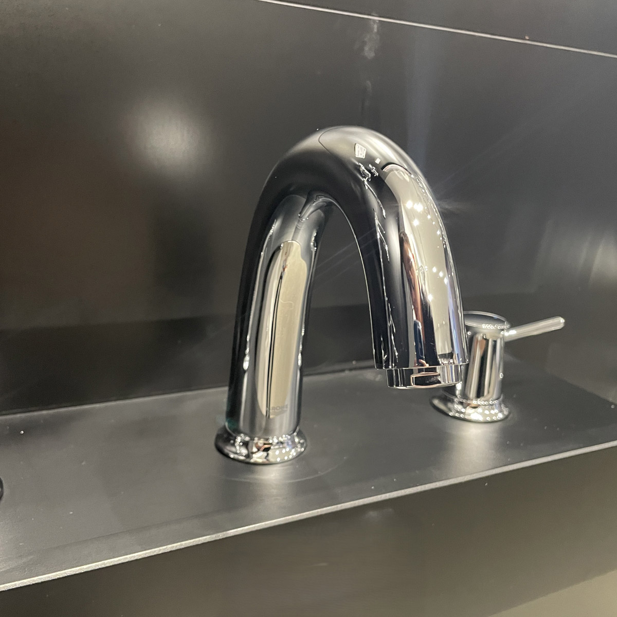 Vòi chậu nóng lạnh BauClassic 3 lỗ Grohe 20470000 - Ảnh 8