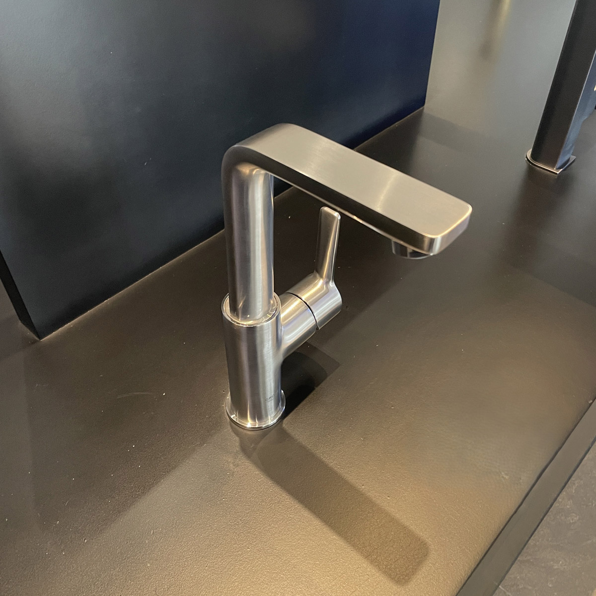 Vòi chậu nóng lạnh Lineare GROHE 23296001 - Ảnh 9