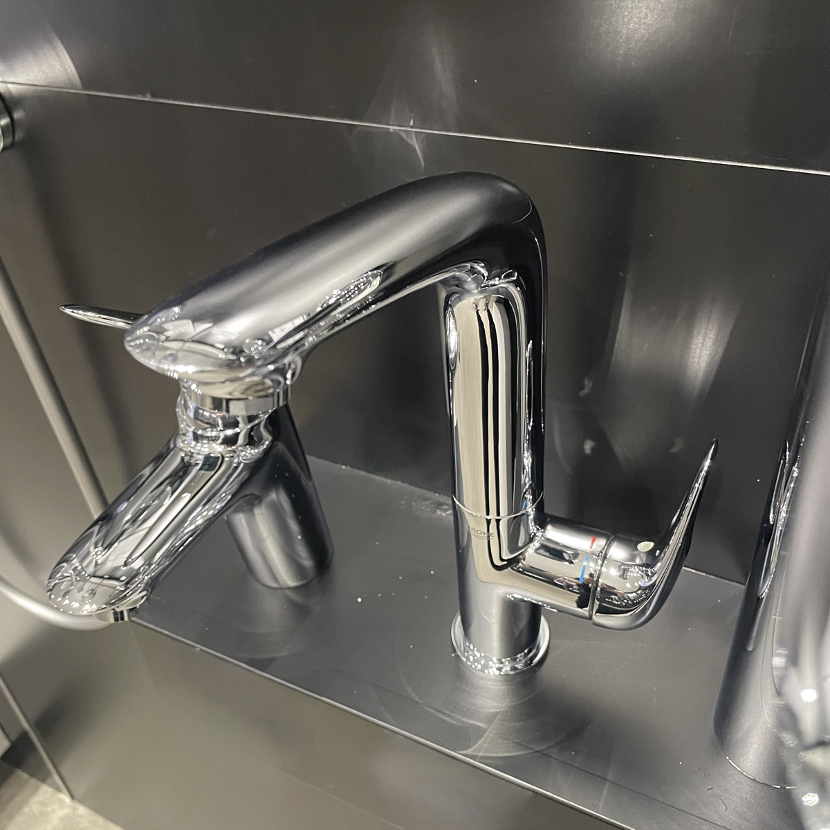 Vòi chậu nóng lạnh Eurostyle GROHE 23569003 - Ảnh 7