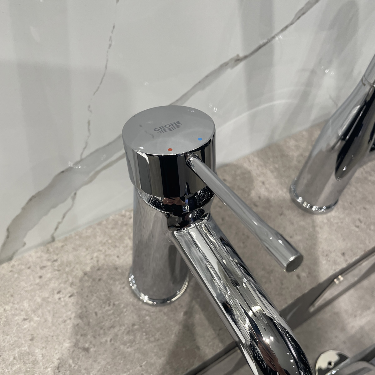 Vòi chậu nóng lạnh Essence S-size GROHE 23589001 - Ảnh 6