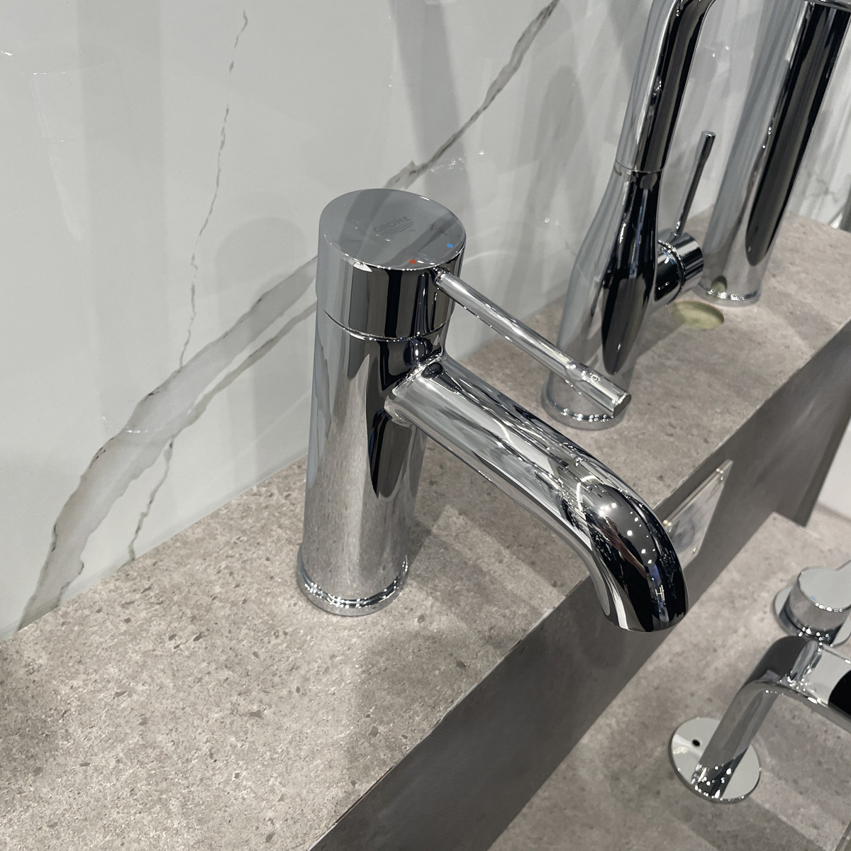 Vòi chậu nóng lạnh Essence S-size GROHE 23589001 - Ảnh 7