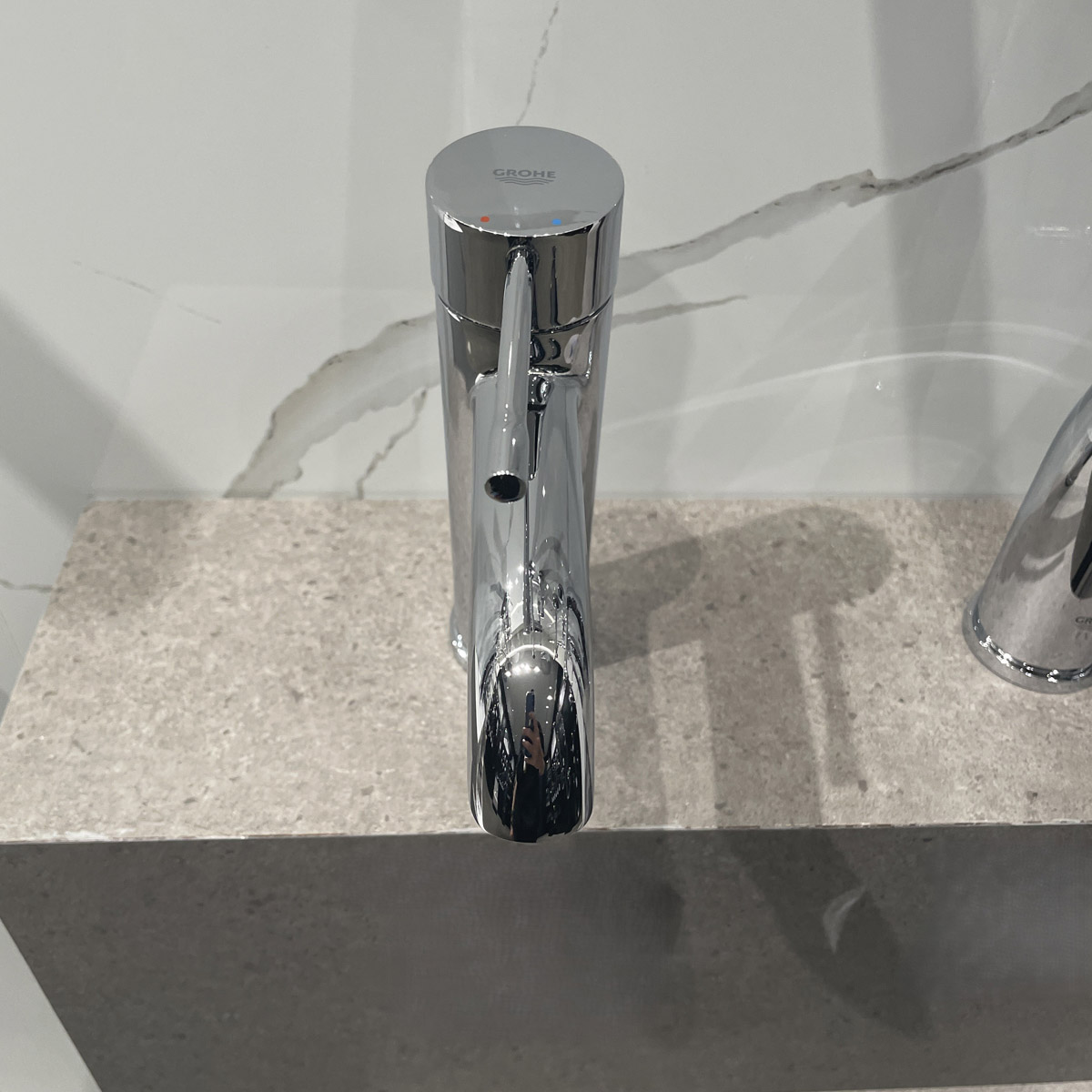 Vòi chậu nóng lạnh Essence S-size GROHE 23589001 - Ảnh 8