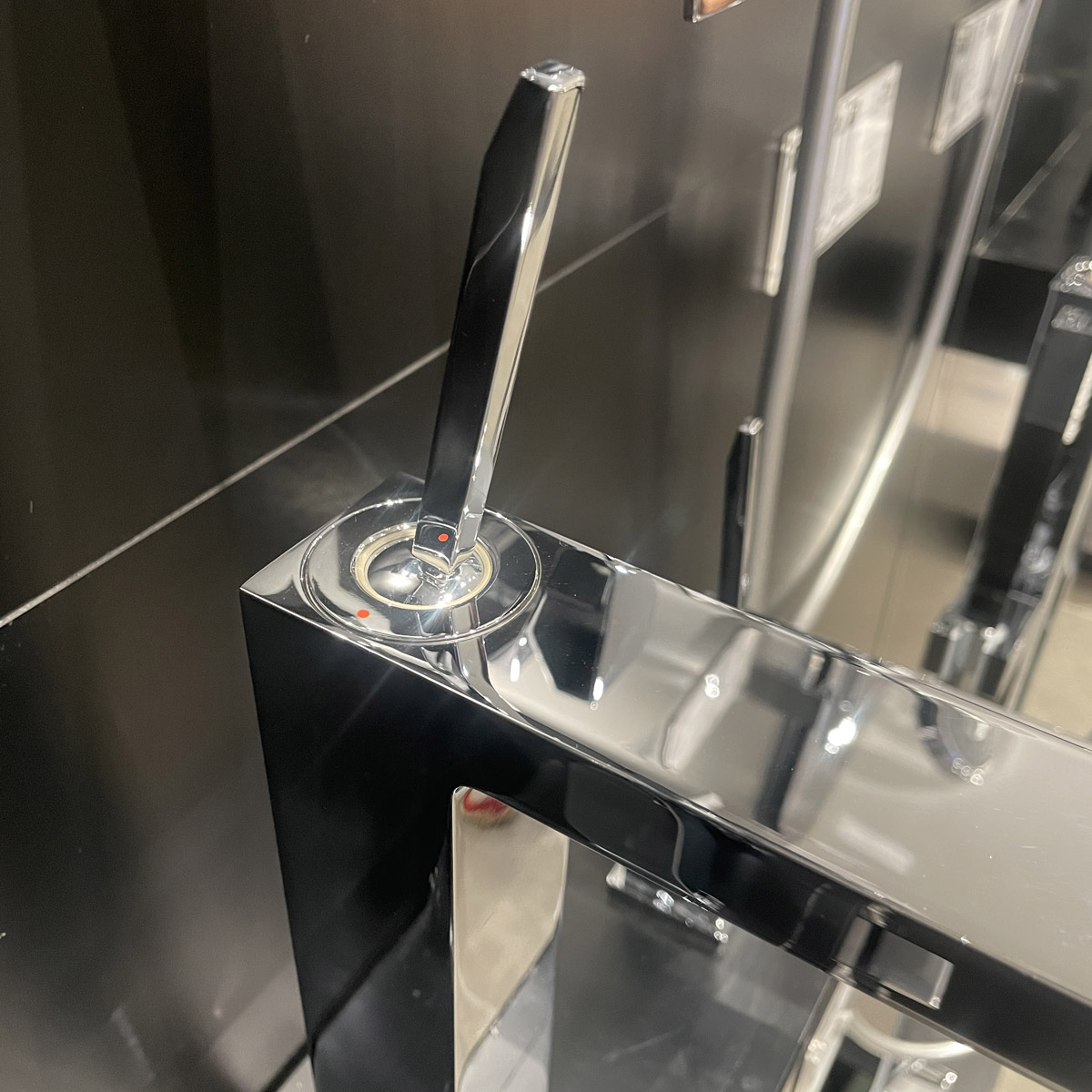 Vòi chậu nóng lạnh Eurocube Joy GROHE 23661000 - Ảnh 6