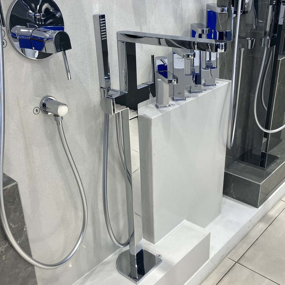 Vòi bồn tắm đặt sàn nóng lạnh Plus GROHE 23846003 - Ảnh 6