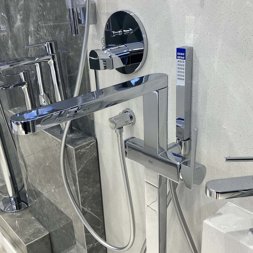 Vòi bồn tắm đặt sàn nóng lạnh Plus GROHE 23846003 - Ảnh 7