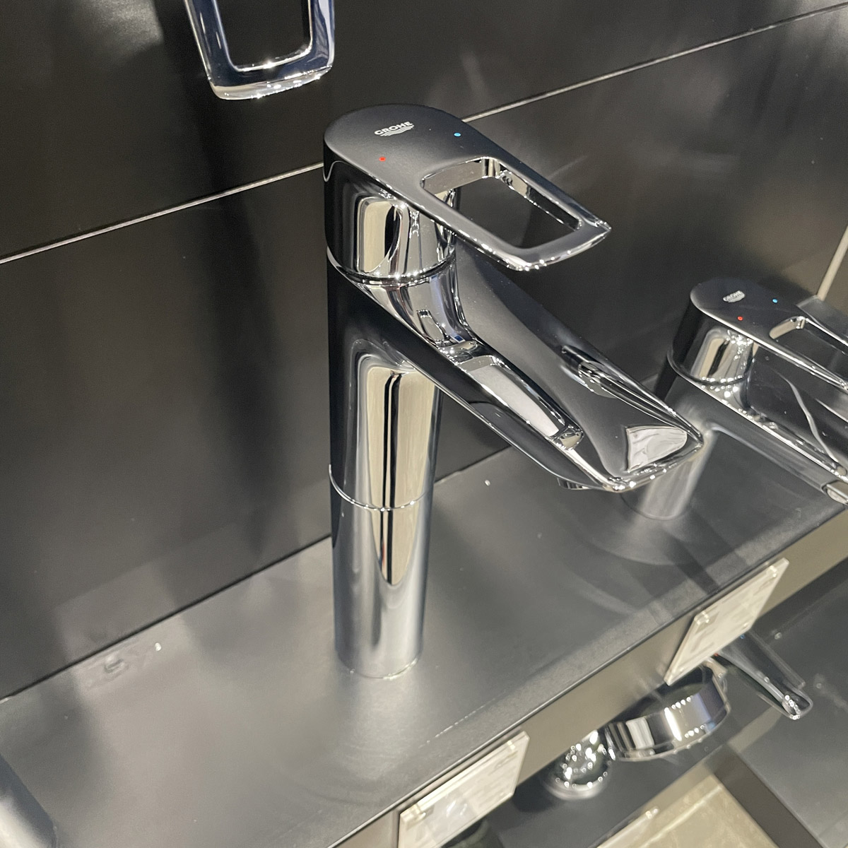 Vòi chậu nóng lạnh BauLoop GROHE 23890001 - Ảnh 7