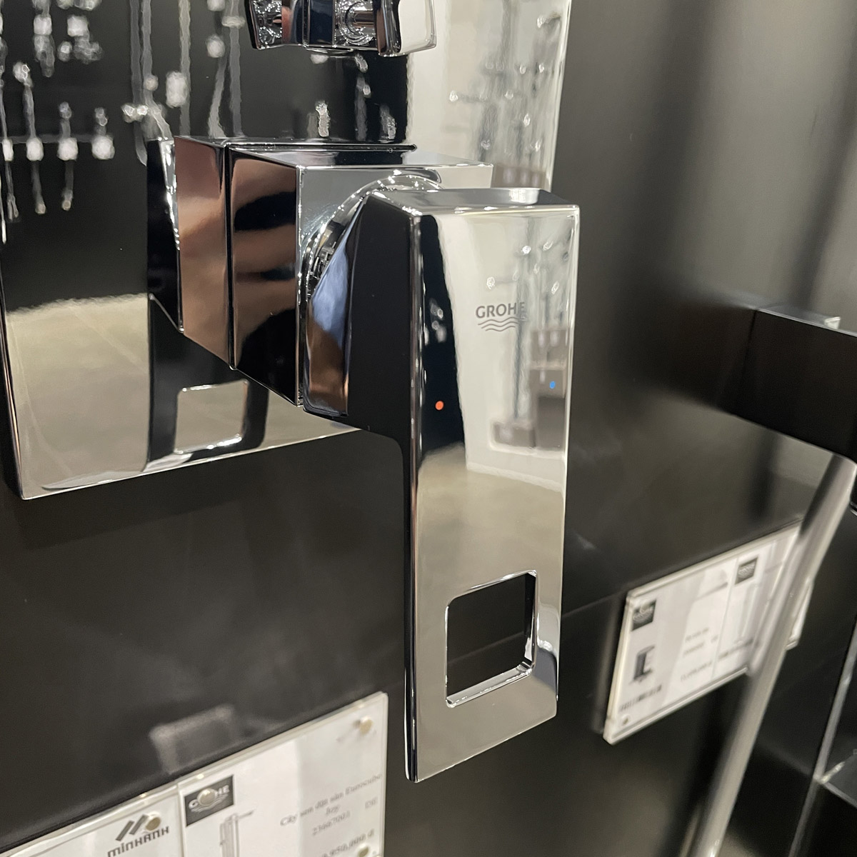 Mặt nạ điều khiển sen tắm GROHE 24062000 - Ảnh 5