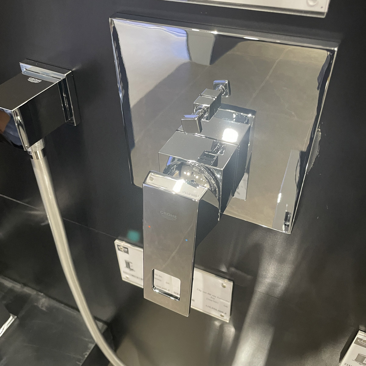 Mặt nạ điều khiển sen tắm GROHE 24062000 - Ảnh 6