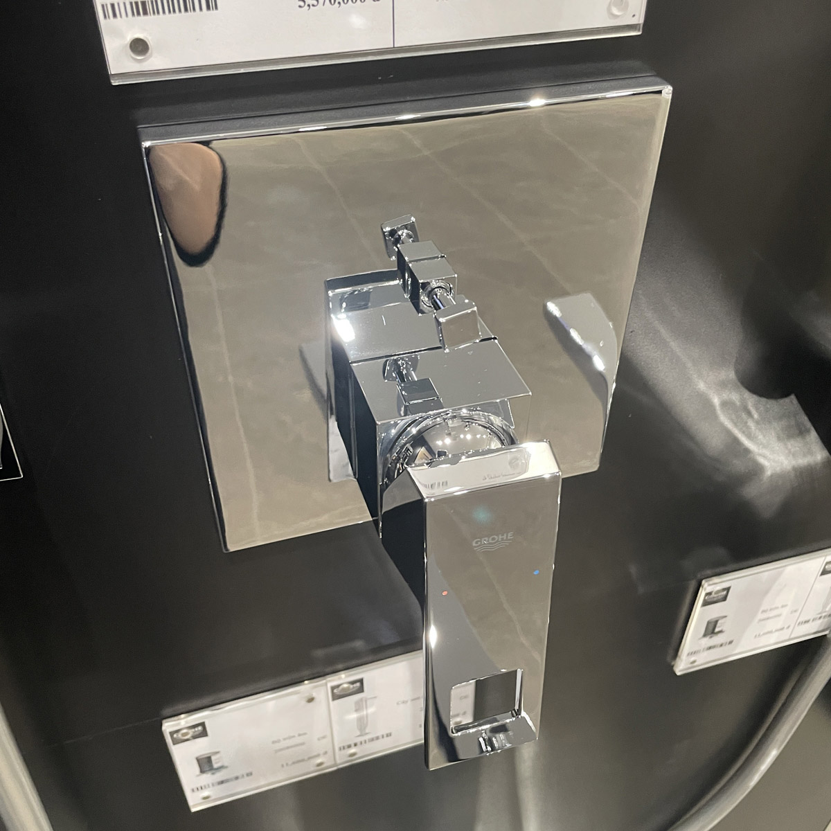 Mặt nạ điều khiển sen tắm GROHE 24062000 - Ảnh 7