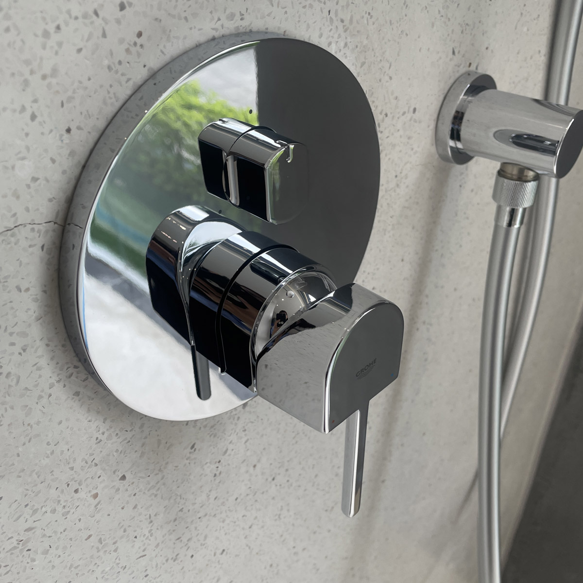 Van nóng lạnh kèm chuyển hướng 3 đường Plus GROHE 24093003 - Ảnh 6