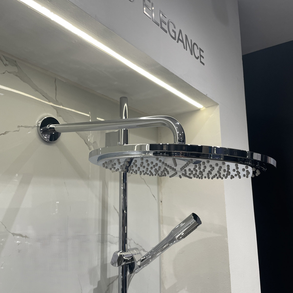 Bát sen gắn tường Grohe Rainshower Cosmpolitan 310 Grohe 26066000 - Ảnh 6