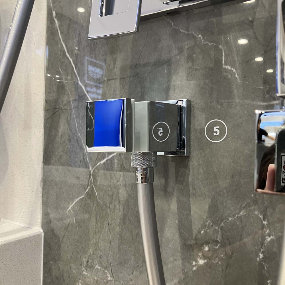 Gác sen tắm Euphoria Cube GROHE 26370000 - Ảnh 9