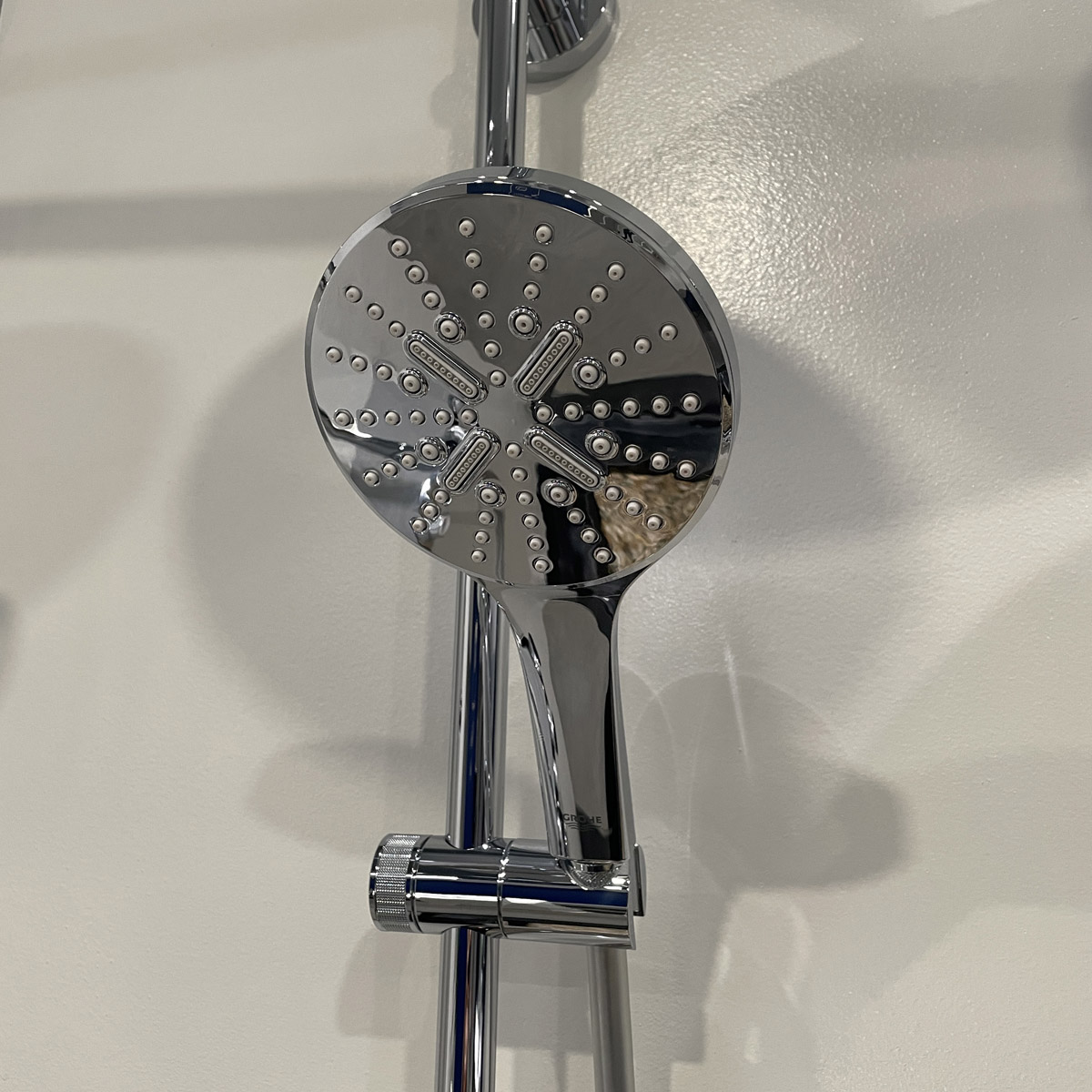 Bộ sen cây tắm đứng nhiệt độ Rainshower SmartActive 310 GROHE 26647000 - Ảnh 8