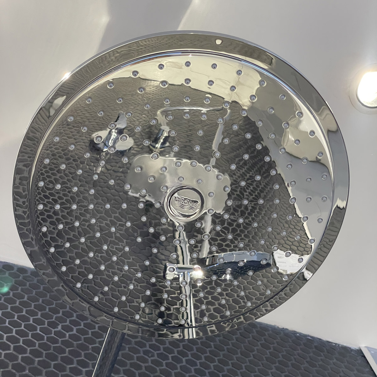 Bát sen tắm Rainshower Cosmopolitan 310 GROHE 27477000 - Ảnh 7
