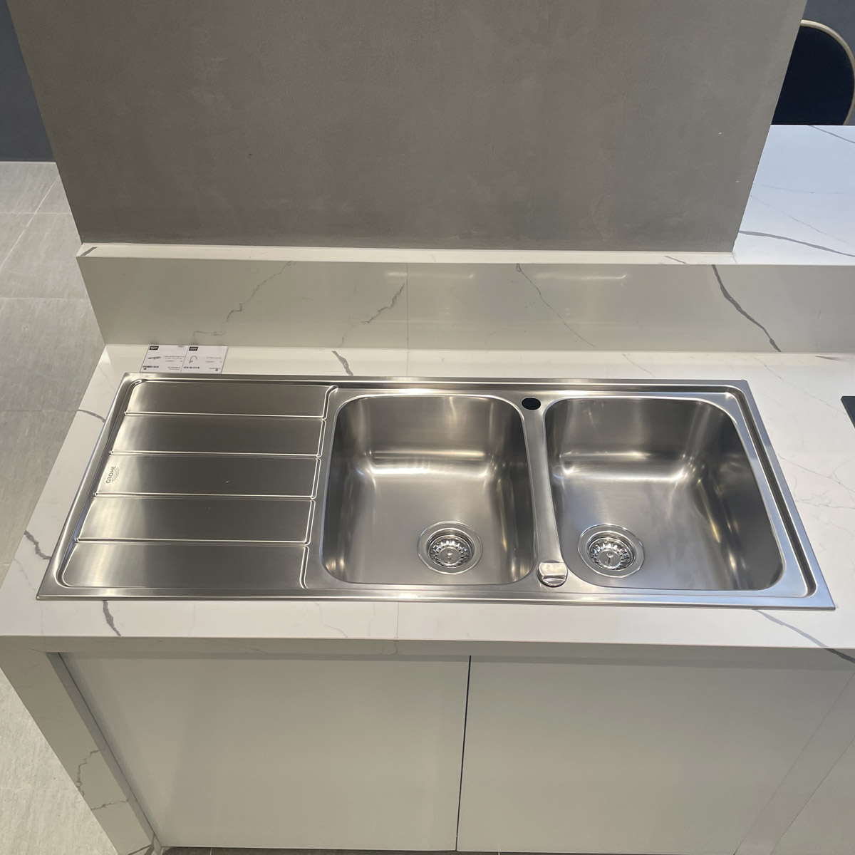 Chậu rửa chén 2 hộc cánh trái K500 GROHE 31588SD1 - Ảnh 6