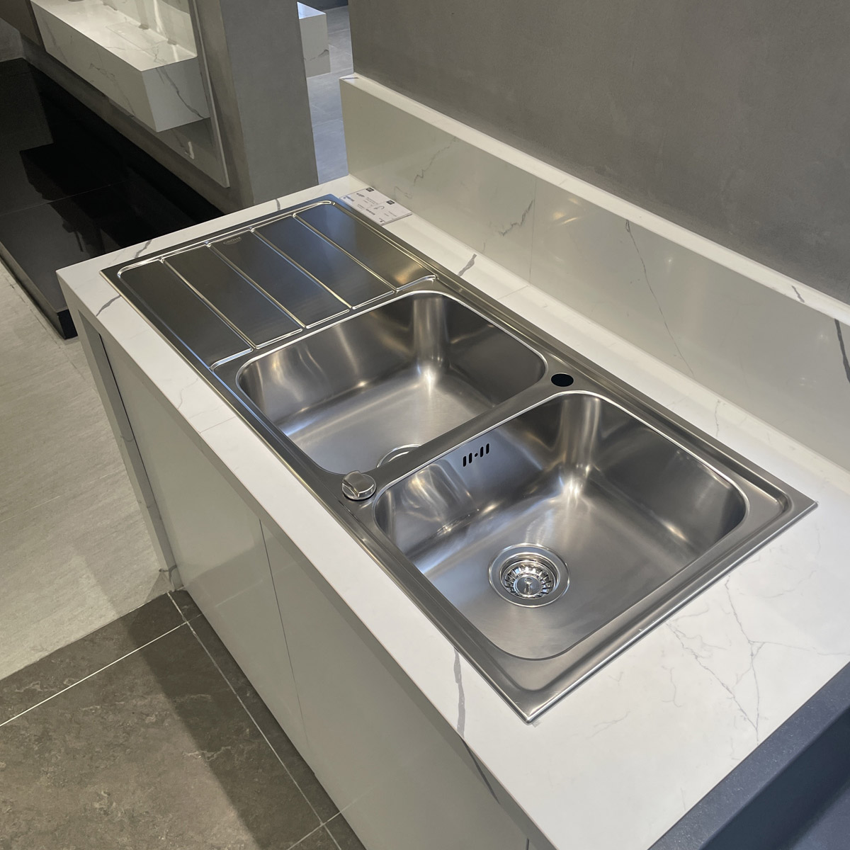 Chậu rửa chén 2 hộc cánh trái K500 GROHE 31588SD1 - Ảnh 8