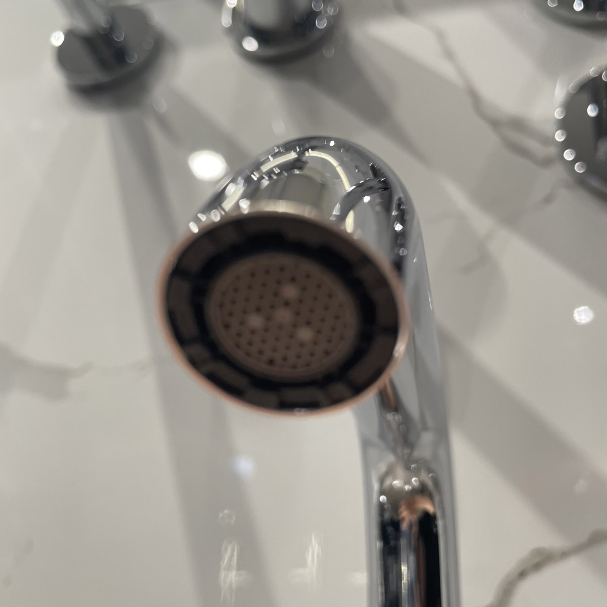 Vòi chậu nóng lạnh Essence L-size GROHE 32628001 - Ảnh 5