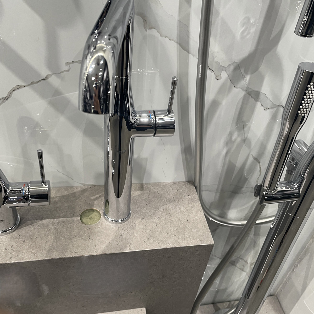 Vòi chậu nóng lạnh Essence XL-size GROHE 32901001 - Ảnh 8