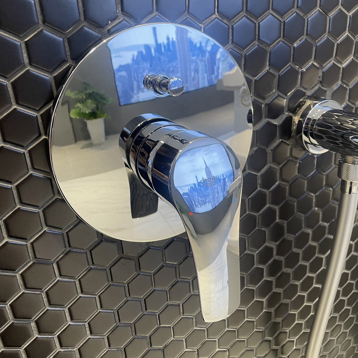 Van nóng lạnh kèm chuyển hướng 2 đường Eurosmart GROHE 33305003 - Ảnh 4