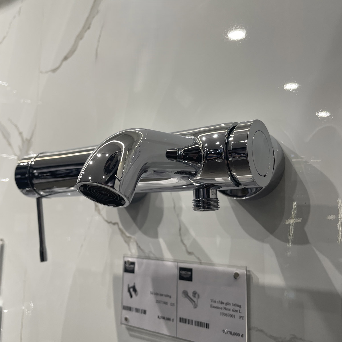 Củ sen tắm nóng lạnh Essence Grohe 33624001 - Ảnh 9