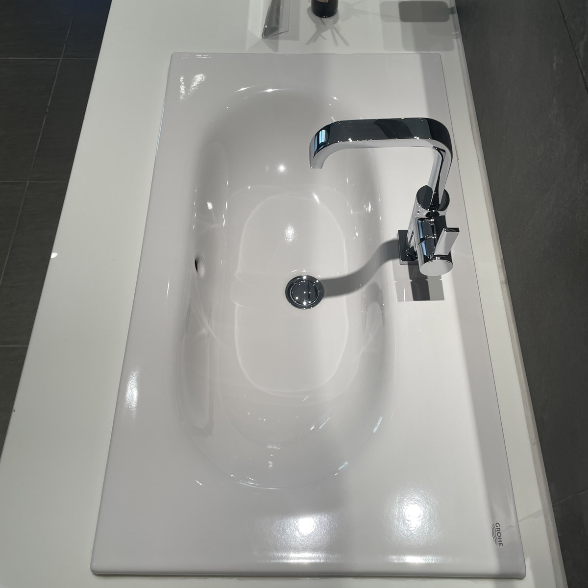 Chậu rửa lavabo treo tường Essence GROHE 3956700H - Ảnh 8
